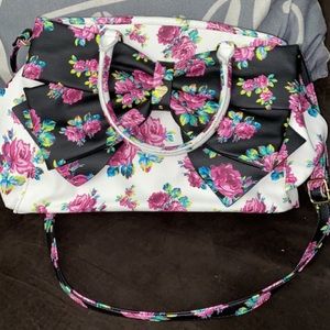 Betsey Johnson Floral Satchel W/crossbody Strap